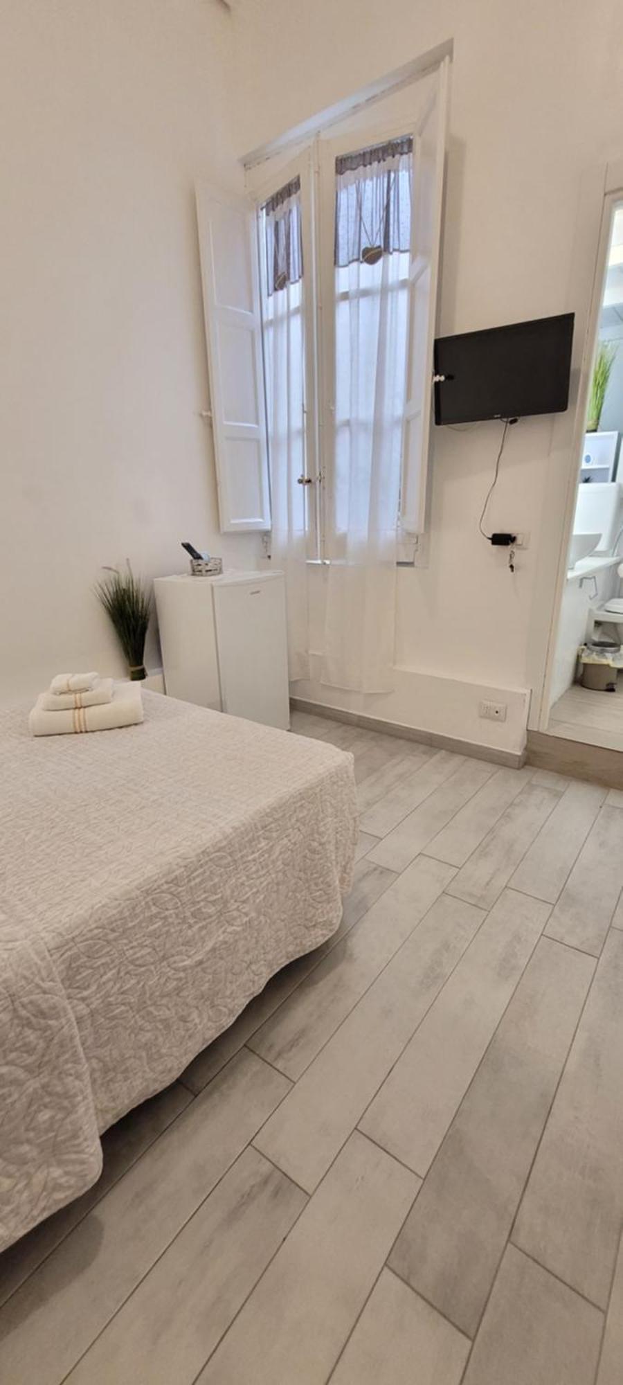 Affittacamere Guesthouse Maristella Каляри Стая снимка