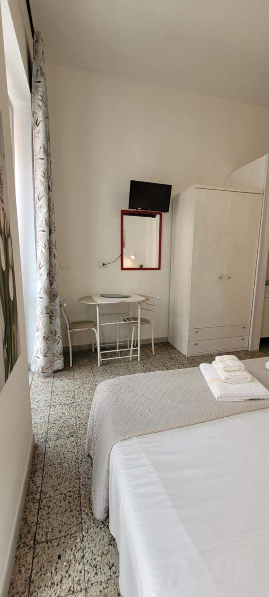 Affittacamere Guesthouse Maristella Каляри Стая снимка