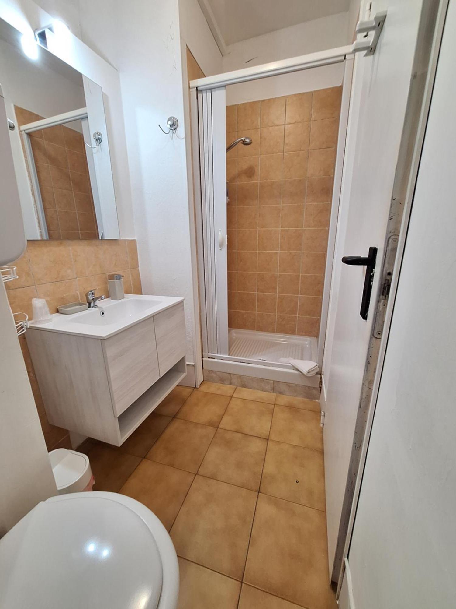 Affittacamere Guesthouse Maristella Каляри Стая снимка